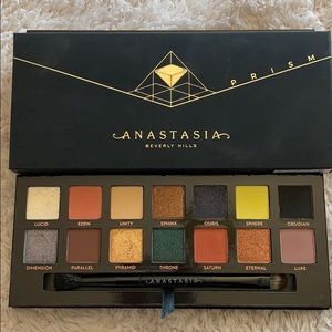 Anastasia Beverly Hills Prism Palette